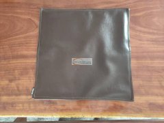 皮革（布料）抱枕加工