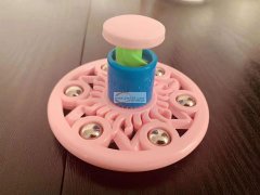 采购这款泡泡机和手拍陀螺，样品看图，要现