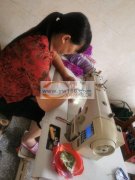 本厂专业承接服装，玩具，荷包平车加工！本