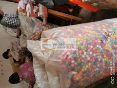 本包装工厂接口罩包装，每天能出货10万➕