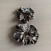 寻找帽子和大肠圈的成品工厂，自己可以买材