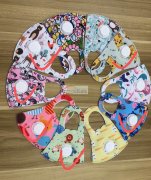 寻如图这样的同款同色囗罩量大，有货的厂家