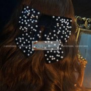 本厂专业承接头饰钉珠，袜子，围巾，裤子各