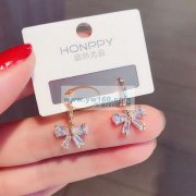 寻找图中两款现货，有现货的厂家与我联系，