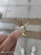 寻找做这种铜吊坠的工厂，有货要做，可以做