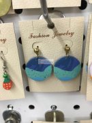 如图，寻找可以定做图中款式的软陶厂家，有