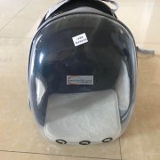 如图，寻会做这款宠物包的箱包加工厂，有能