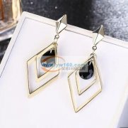 寻图中耳环生产厂家，找这几款耳环现货，自