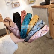 本厂有货外发加工，找这种专业机打辫子的，