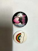 找生产厂家，找图片这种产品别针，有的厂家