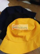 承接，缝纫机缝制单子。本大型厂房几佰号人