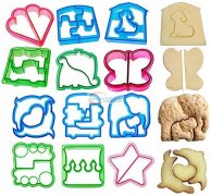 看图，寻找三文治切模。宠物梳子 
