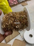 现需寻找类似这些款式产品，如图类似，谁家