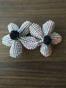 如图所示，寻做钻花的加工厂，质量好，价格