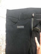 求购小黑裤一万条，有做的工厂联系我