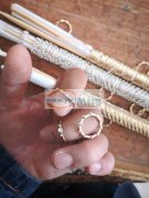 找点戒指的加工厂或小队伍，要求在义乌境内