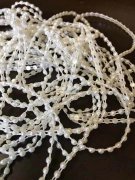 如图，寻找做半面连线珠的厂家， 仿珍珠或