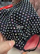 如图所示，寻找这种口罩的网钻，要现货，价