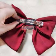 求购这款蝴蝶结现货，需要两千，有现货的厂