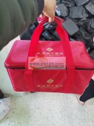 专业加工箱包，过年不回去有要做的老板联系