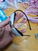 手工活打胶枪 粘蝴蝶结发箍&n