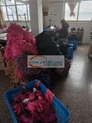 专业服装加工厂:承接裤子、套装，连衣裙，