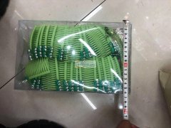 谁家有此款材料的盒子，样品看图，有的请和