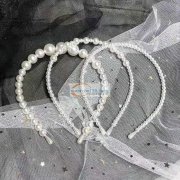 寻找这款珍珠三件套，如图，有现货的联系我