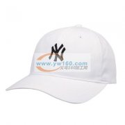 本人现在需要加工一批鸭舌帽 可以接的联系.