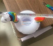 找工厂，如图这个PⅤC杯座、数量七万个、