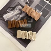 采购图片款夹子，有订单发，现有的联系一下