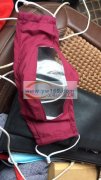 本厂专业承接各种童装，口罩，头花等平机活