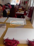 承接折手提袋、贴胶纸质塑料袋日产一两万个