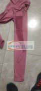 有六台四针六线，专门承接或者包工包料，有