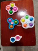 手指泡泡乐焊接机、超声波焊接加工