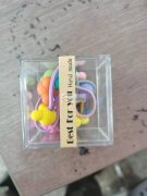 如图，寻找这个盒子，有此盒子的工厂速速与
