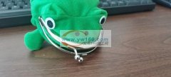 五金压铸到布料上