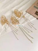 外发合金发抓挂链条，点钻，滴油。