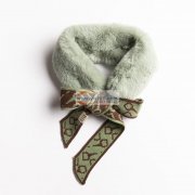 大量现货专供电商，毛绒帽子，围脖，围巾<