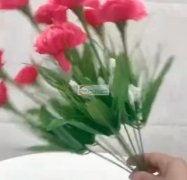 承接手工活加工，包装，打胶枪，组装，串珠