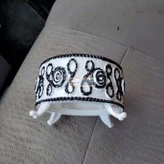 画油外发  如图