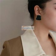 大量采购如图耳环，寻找图示耳环厂家，&n