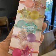 采购类似头绳配件，如图所示，有的请联系电