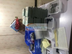 长期有货的工厂联系这里有大量做手工的工人