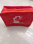 每款4000个包包外发，样品看图寻有空的