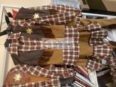 东阳寻求能做样衣的合作伙伴，主要产品舞台