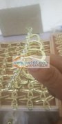 各种各样的饰品，机器、手工、点钻，点配件