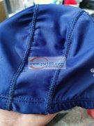 本公司有一批泳帽急需加工，有价格优势和实