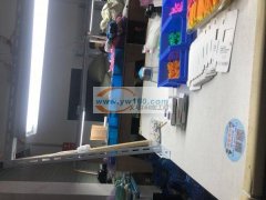 接各种手饰，包装。室内操作（内有空调）