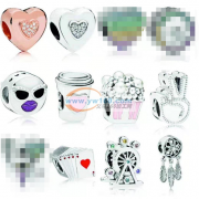 蜡镶铜饰外发，长期大量合作，要求技术精湛，可以赶货